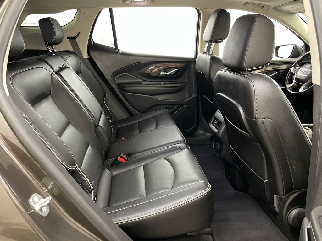 Used 2019 GMC Terrain Denali w/ Advanced Safety Package AWD/4WD image 41