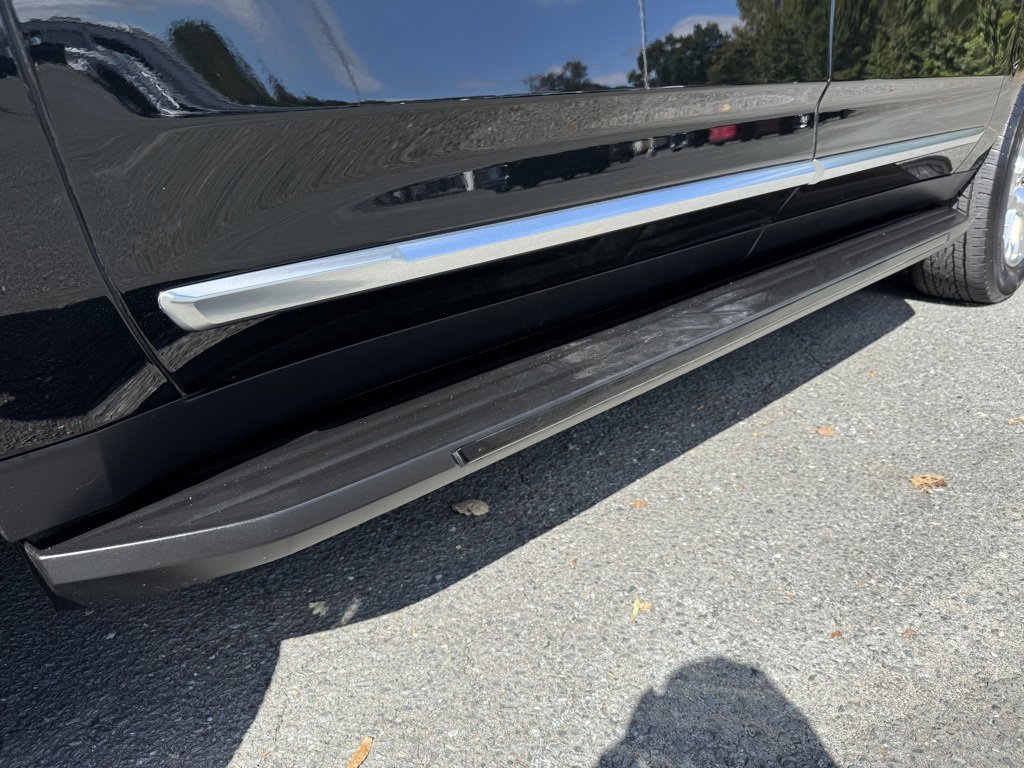 Certified 2024 GMC Yukon XL Denali image 55