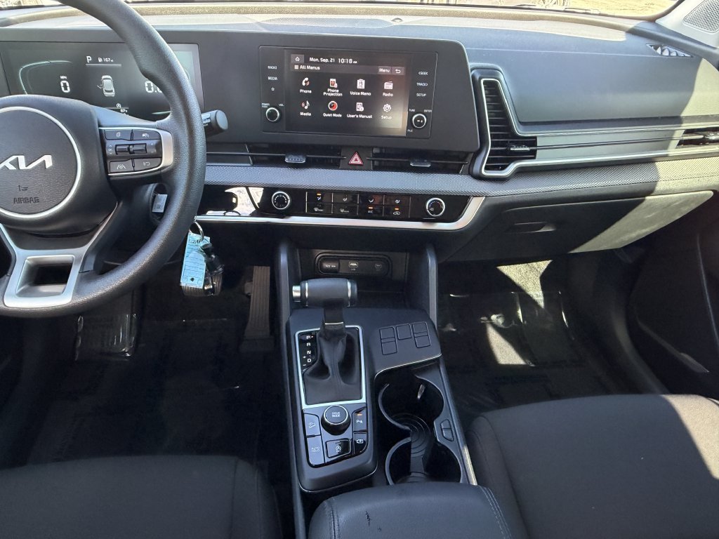 Certified 2025 Kia Sportage LX FWD image 13