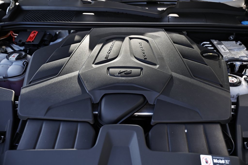 New 2026 Porsche Cayenne S image 33