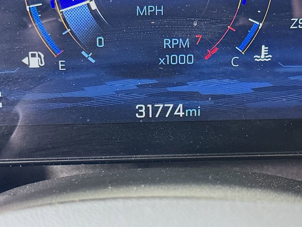 Used 2025 Chevrolet Equinox LT w/ Convenience Package II image 32