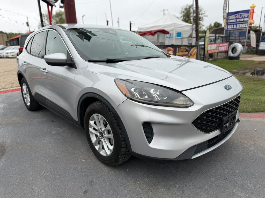 Used 2020 Ford Escape SE