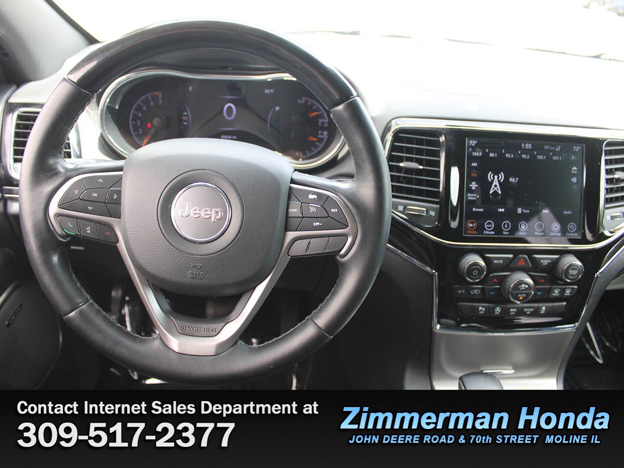Used 2020 Jeep Grand Cherokee Overland AWD/4WD image 12