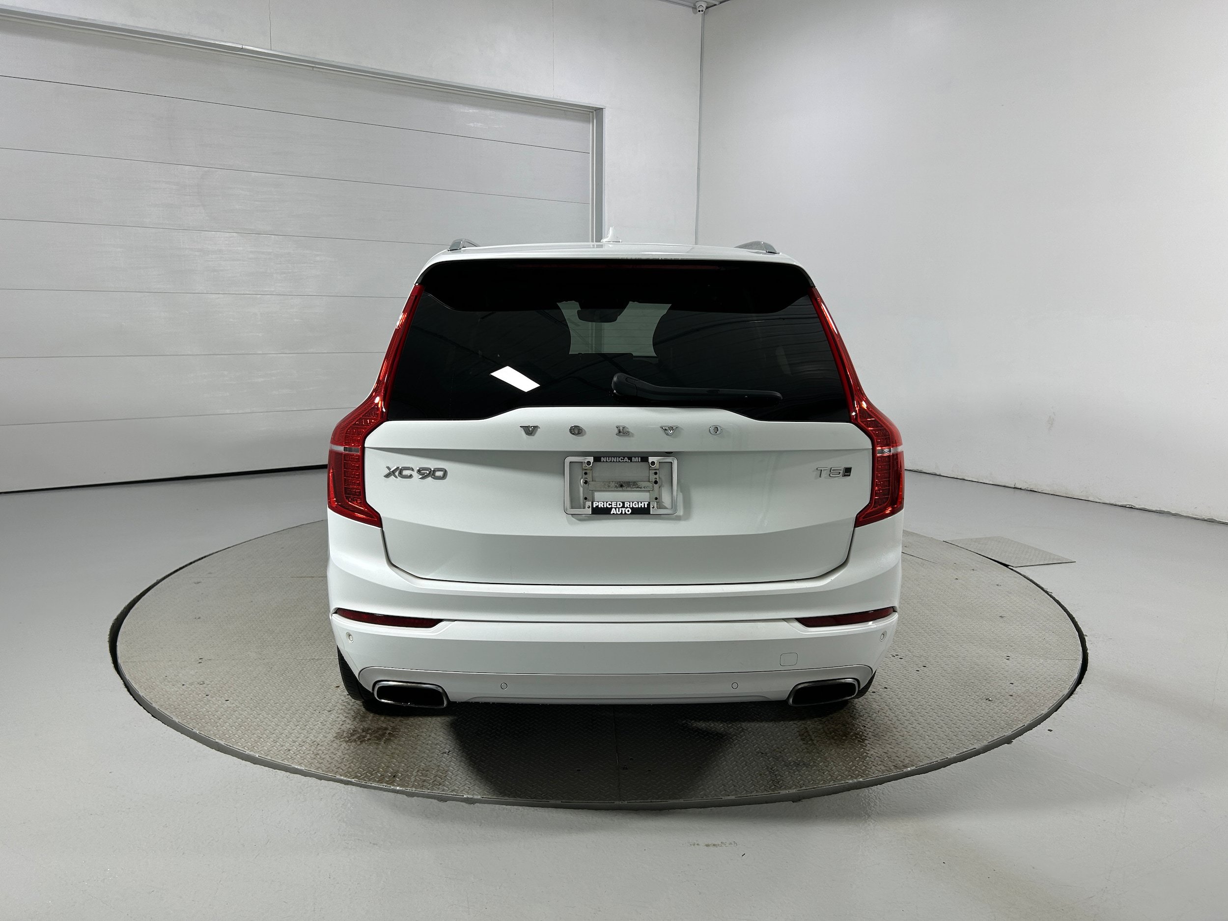 Used 2020 Volvo XC90 T5 Momentum AWD/4WD image 29