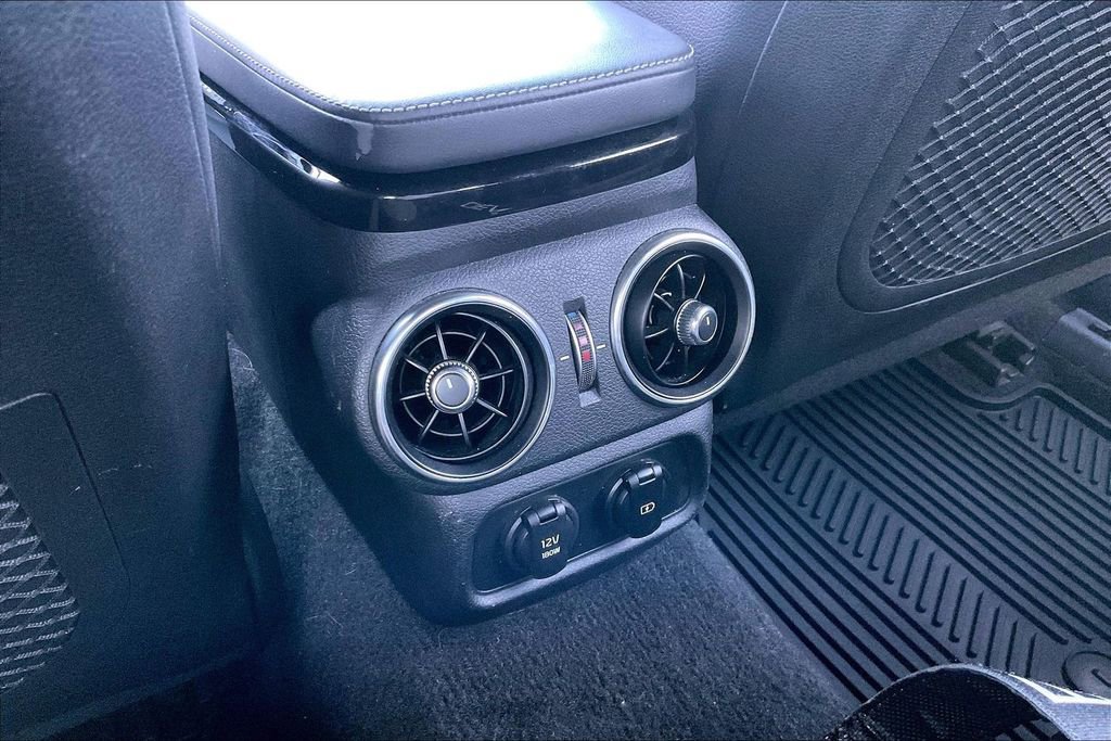 Used 2023 Kia Stinger GT-Line image 32