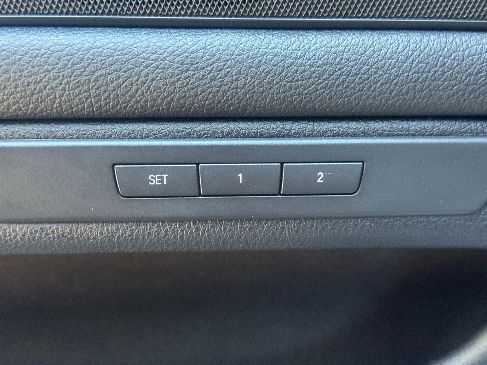 Used 2015 BMW 528i xDrive Sedan AWD/4WD image 17