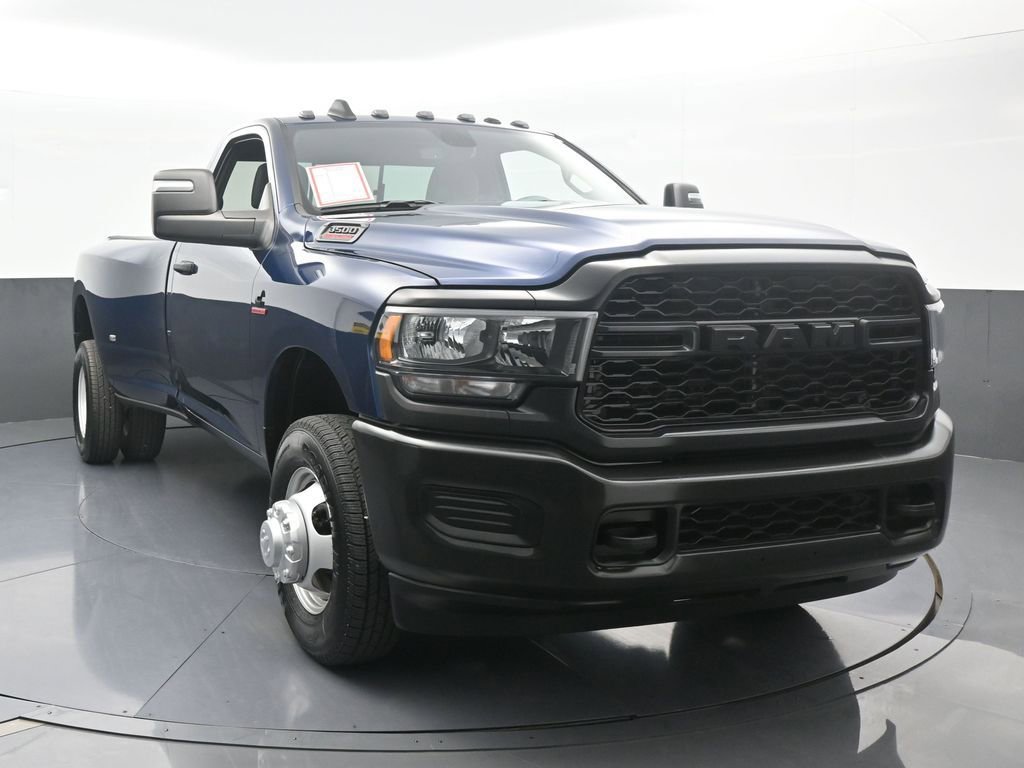 Used 2024 RAM 3500 Tradesman image 9