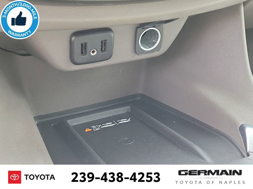 Used 2018 Chevrolet Traverse Premier AWD/4WD image 33
