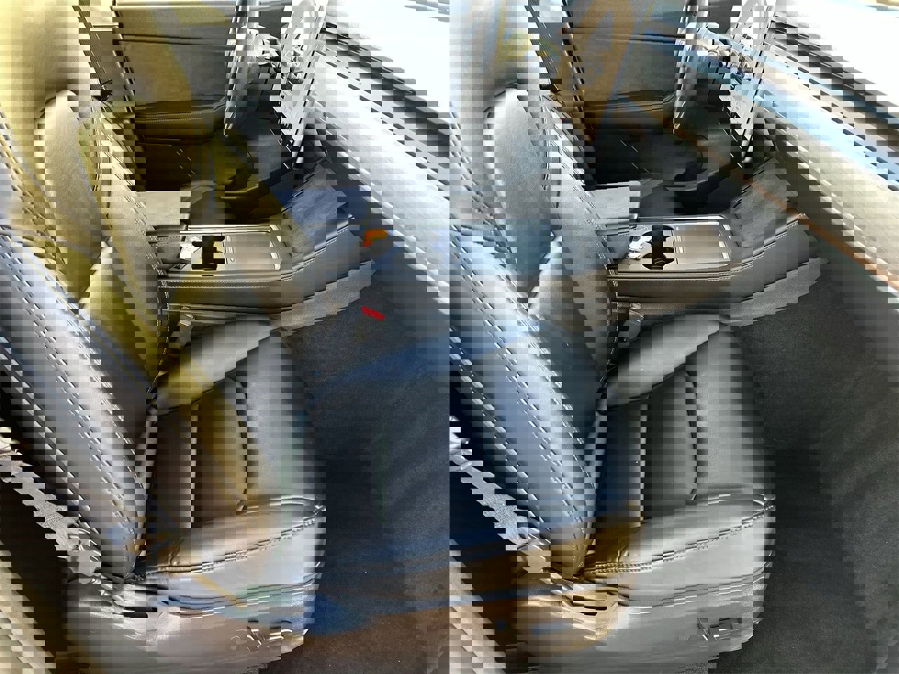 Used 2022 Tesla Model Y Performance image 8