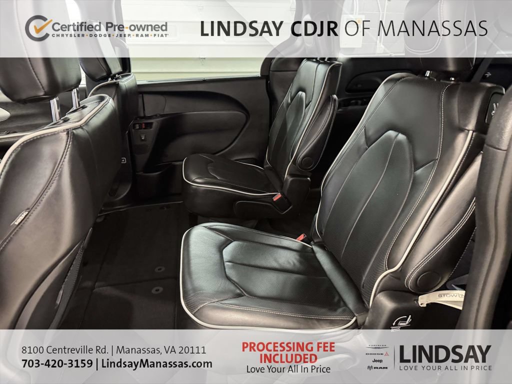 Certified 2025 Chrysler Pacifica Limited FWD image 22