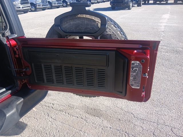 Used 2021 Jeep Wrangler Unlimited Islander AWD/4WD image 23