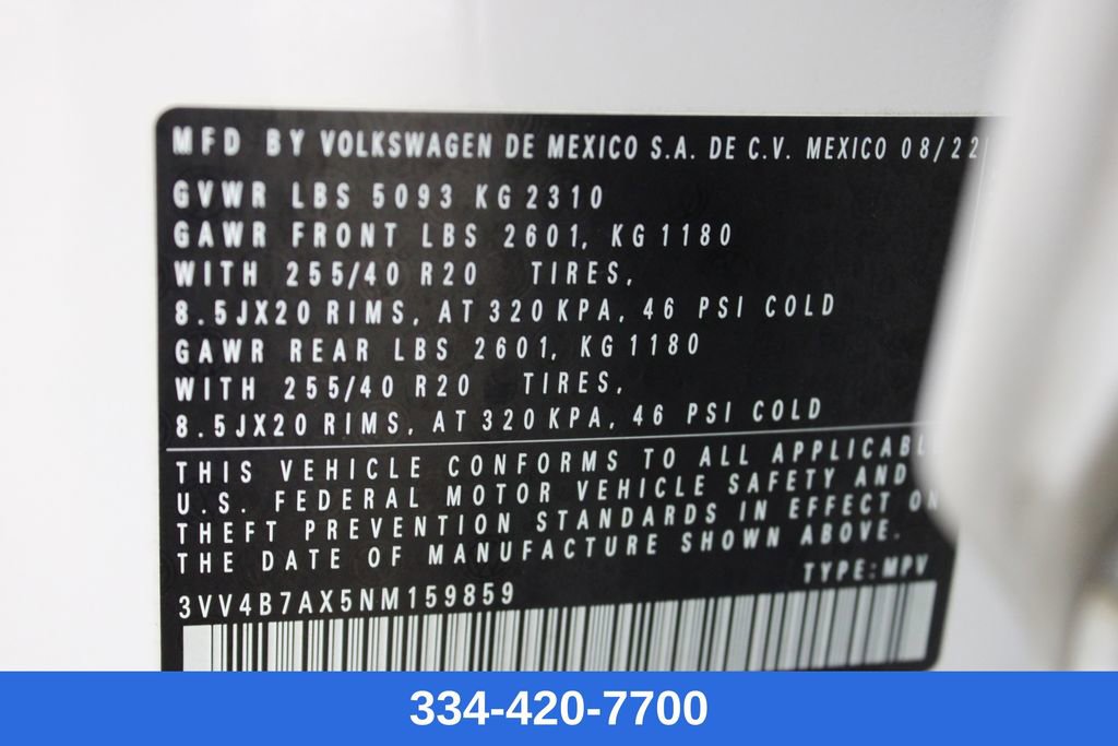 Used 2022 Volkswagen Tiguan SEL R-Line image 32