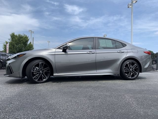 Used 2026 Toyota Camry XSE FWD image 5