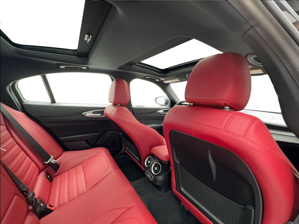New 2026 Alfa Romeo Giulia RWD image 25