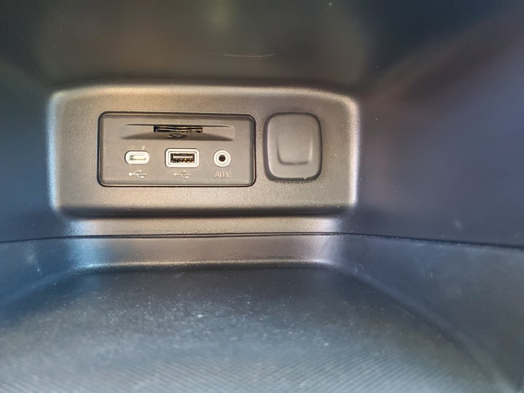Certified 2024 Chevrolet Equinox LT AWD/4WD image 25
