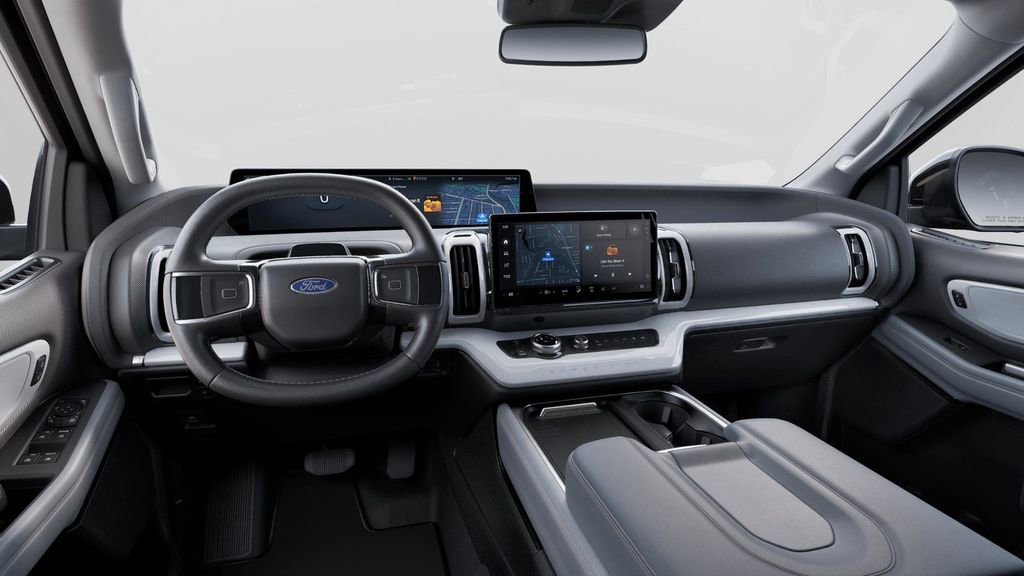 New 2025 Ford Expedition Max Active image 7