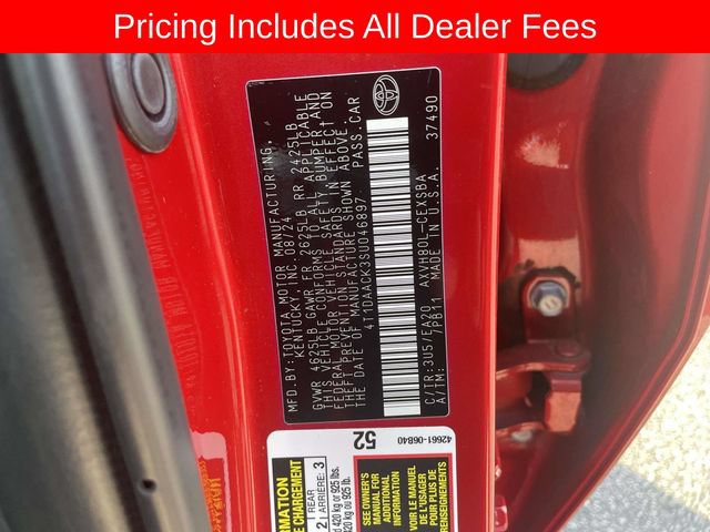 Used 2025 Toyota Camry SE FWD image 35