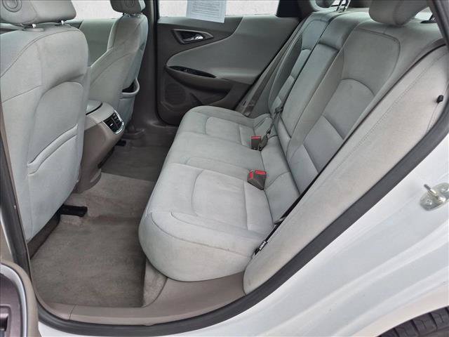 Used 2020 Chevrolet Malibu LT FWD image 18