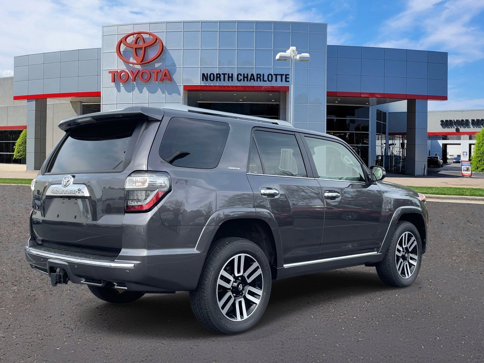 Used 2023 Toyota 4Runner Limited AWD/4WD image 6