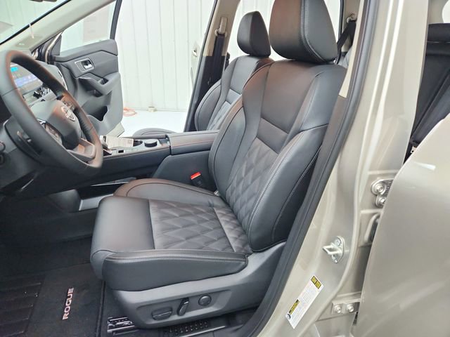 New 2026 Nissan Rogue Platinum w/ Platinum Premium Package image 19