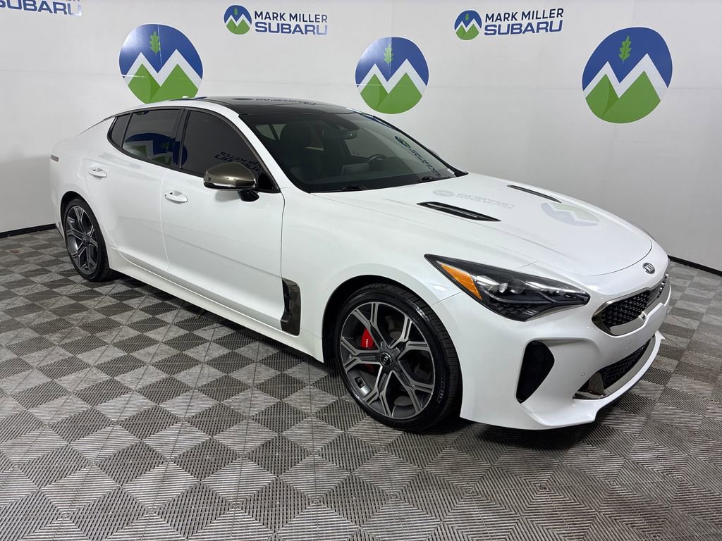 Used 2020 Kia Stinger GT1 image 1