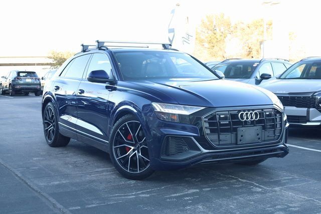 Used 2020 Audi Q8 Prestige w/ Prestige Package image 2