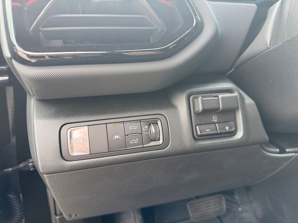 New 2026 Chevrolet Silverado EV Trail Boss image 17