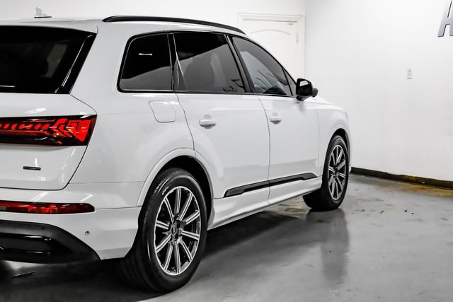 Used 2023 Audi Q7 3.0T Prestige w/ Prestige Package AWD/4WD image 13