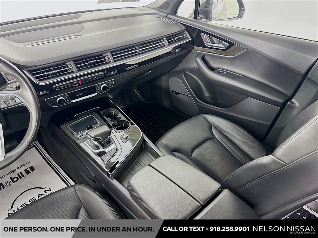 Used 2018 Audi Q7 3.0T Prestige image 25
