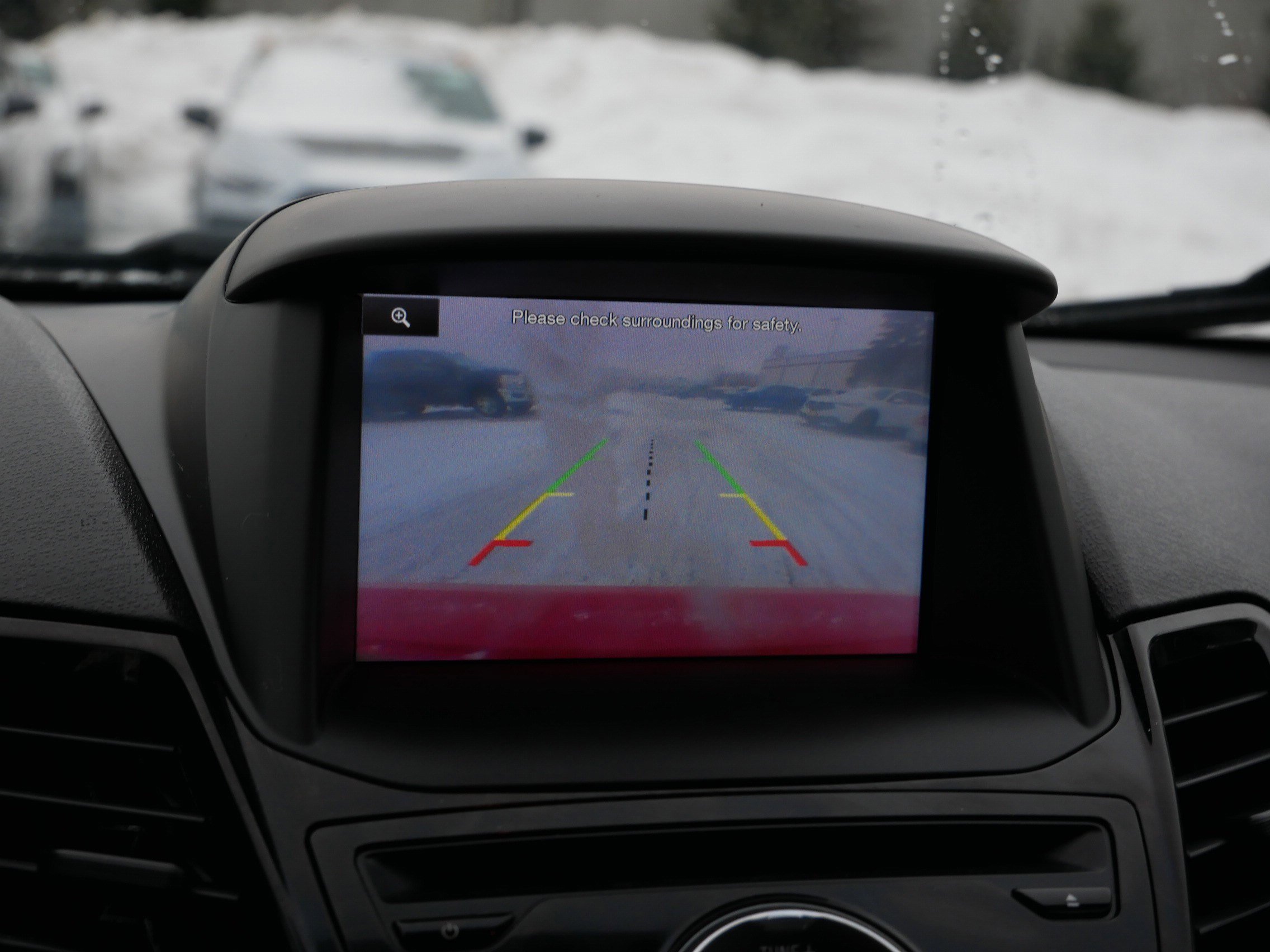 Used 2014 Ford Fiesta Titanium image 27