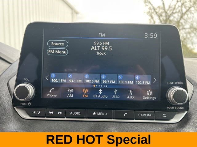 Used 2024 Nissan Sentra SV image 20