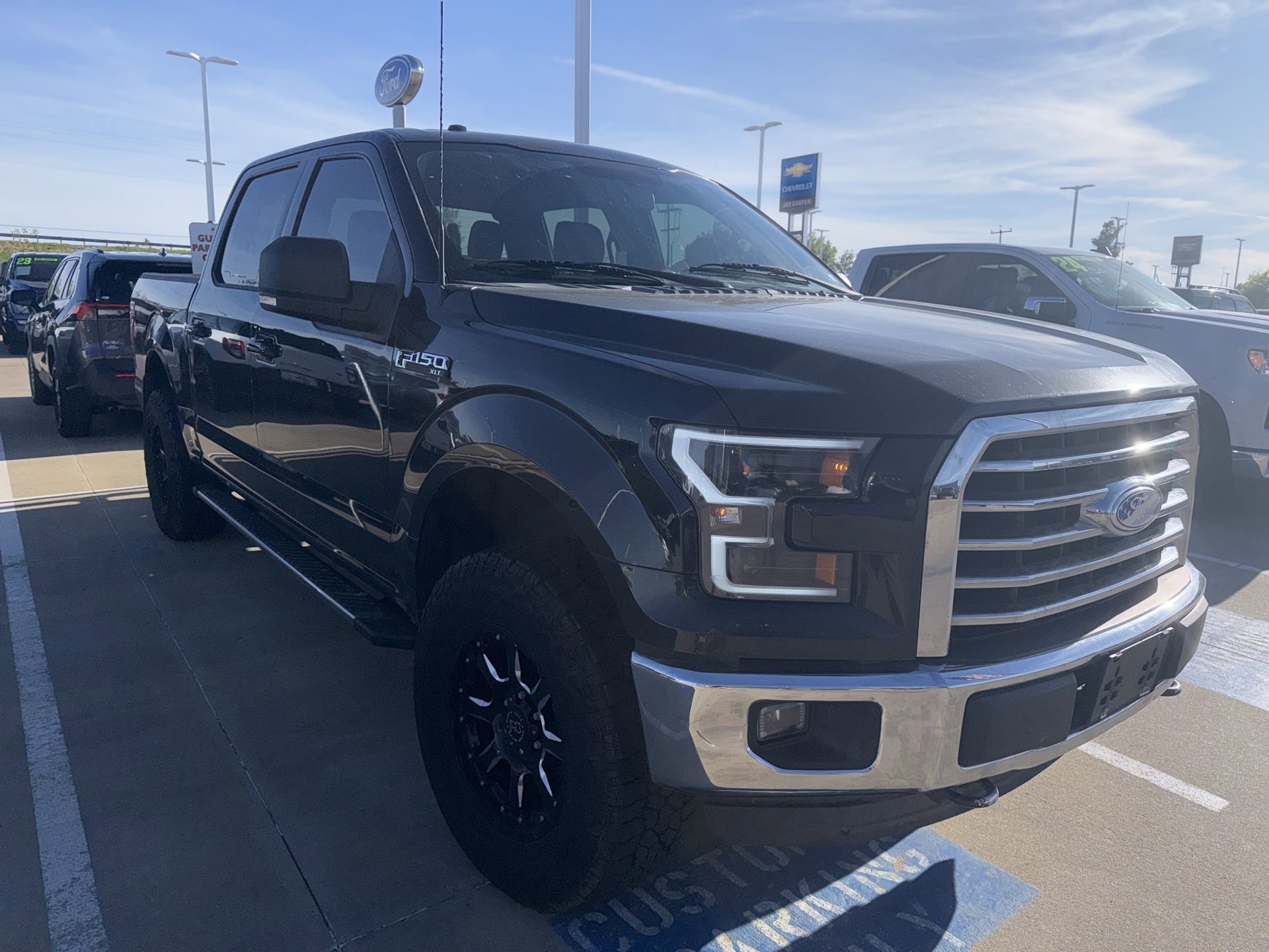 Used 2015 Ford F150 XLT w/ Equipment Group 301A Mid image 3