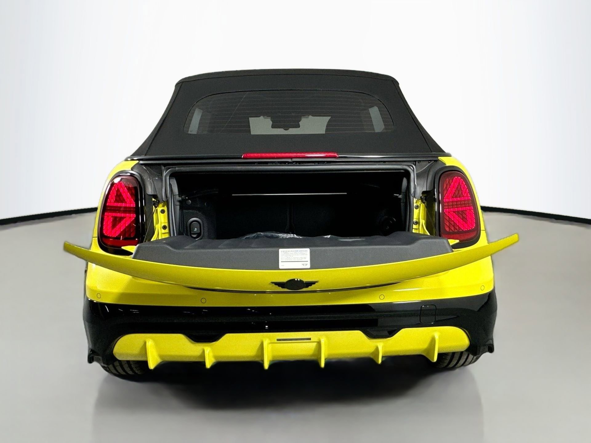 New 2026 MINI Cooper S image 27
