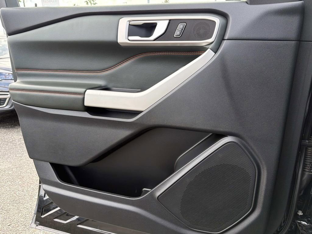 Certified 2022 Ford Explorer Timberline image 18