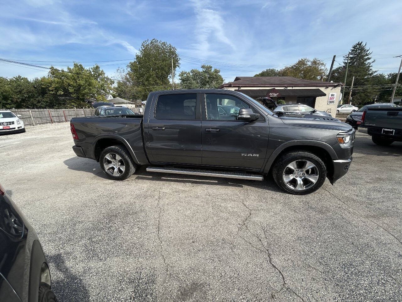 Used 2019 RAM 1500 Laramie w/ Sport Appearance Package AWD/4WD image 12