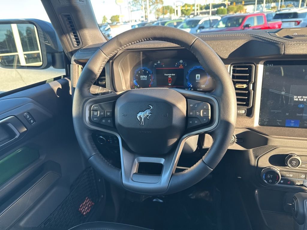 New 2025 Ford Bronco Badlands image 19