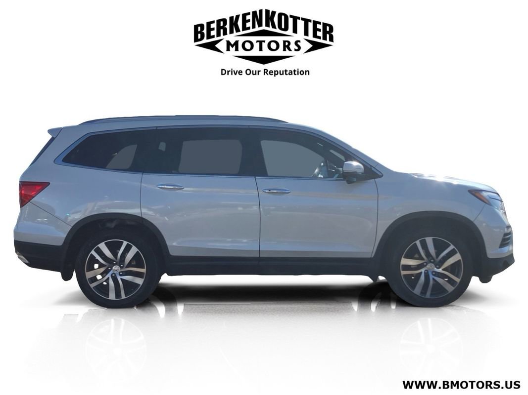 Used 2016 Honda Pilot Touring image 2
