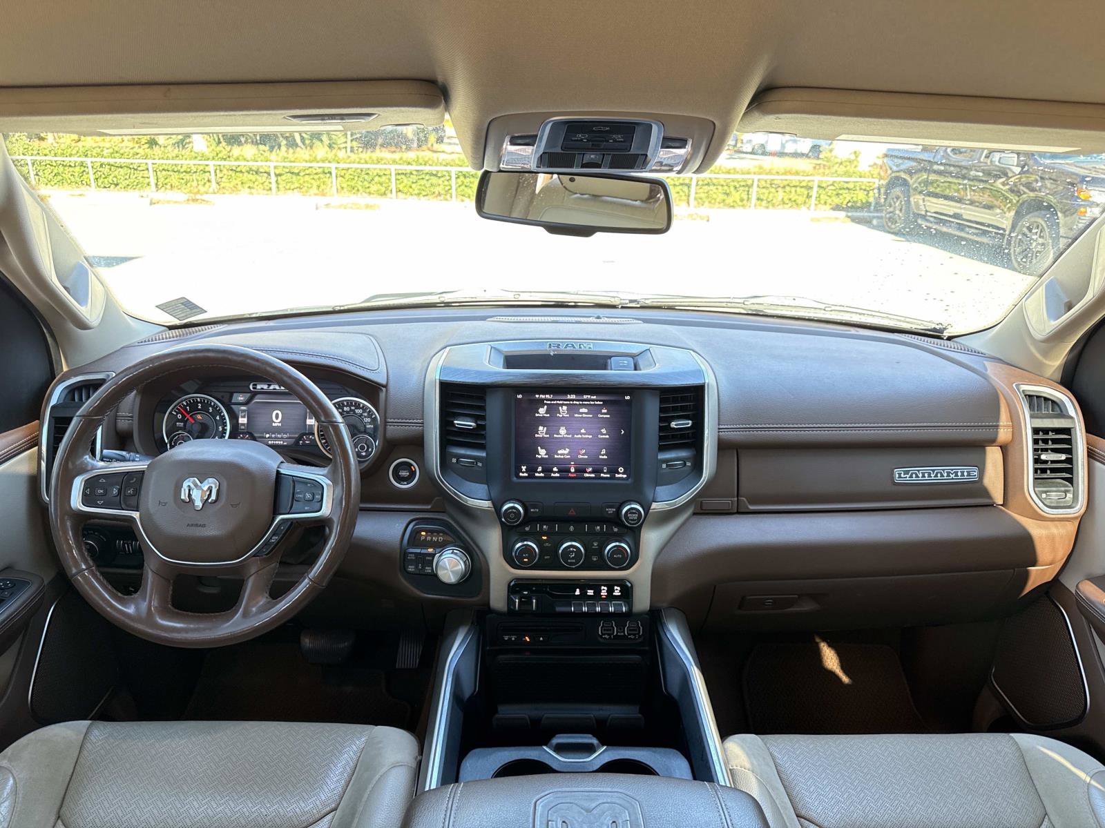 Used 2019 RAM 1500 Laramie image 12