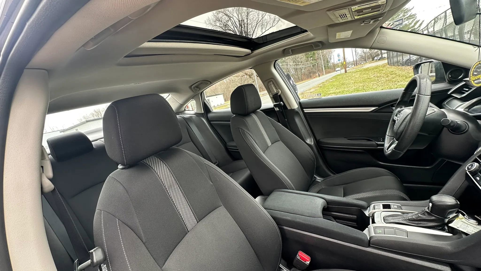 Used 2018 Honda Civic EX image 29