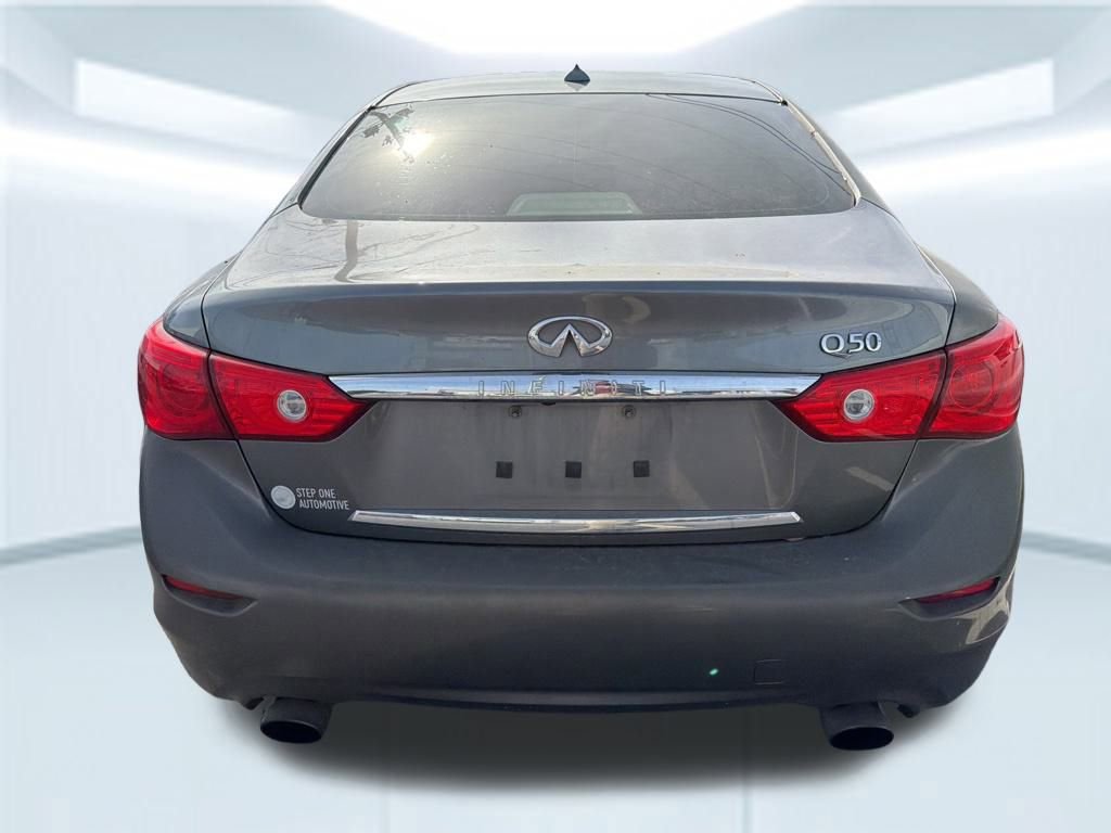 Used 2017 INFINITI Q50 Signature Edition w/ Cargo Package (L95) image 7