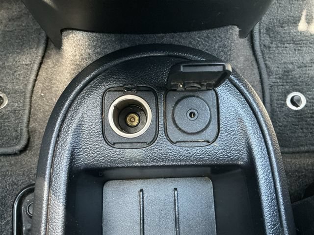 Used 2011 MAZDA MAZDA2 Sport FWD image 19