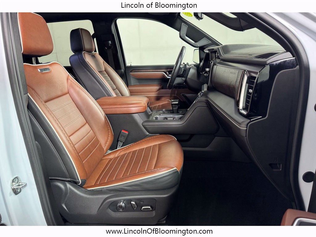 Used 2026 GMC Sierra 1500 Denali Ultimate AWD/4WD image 11