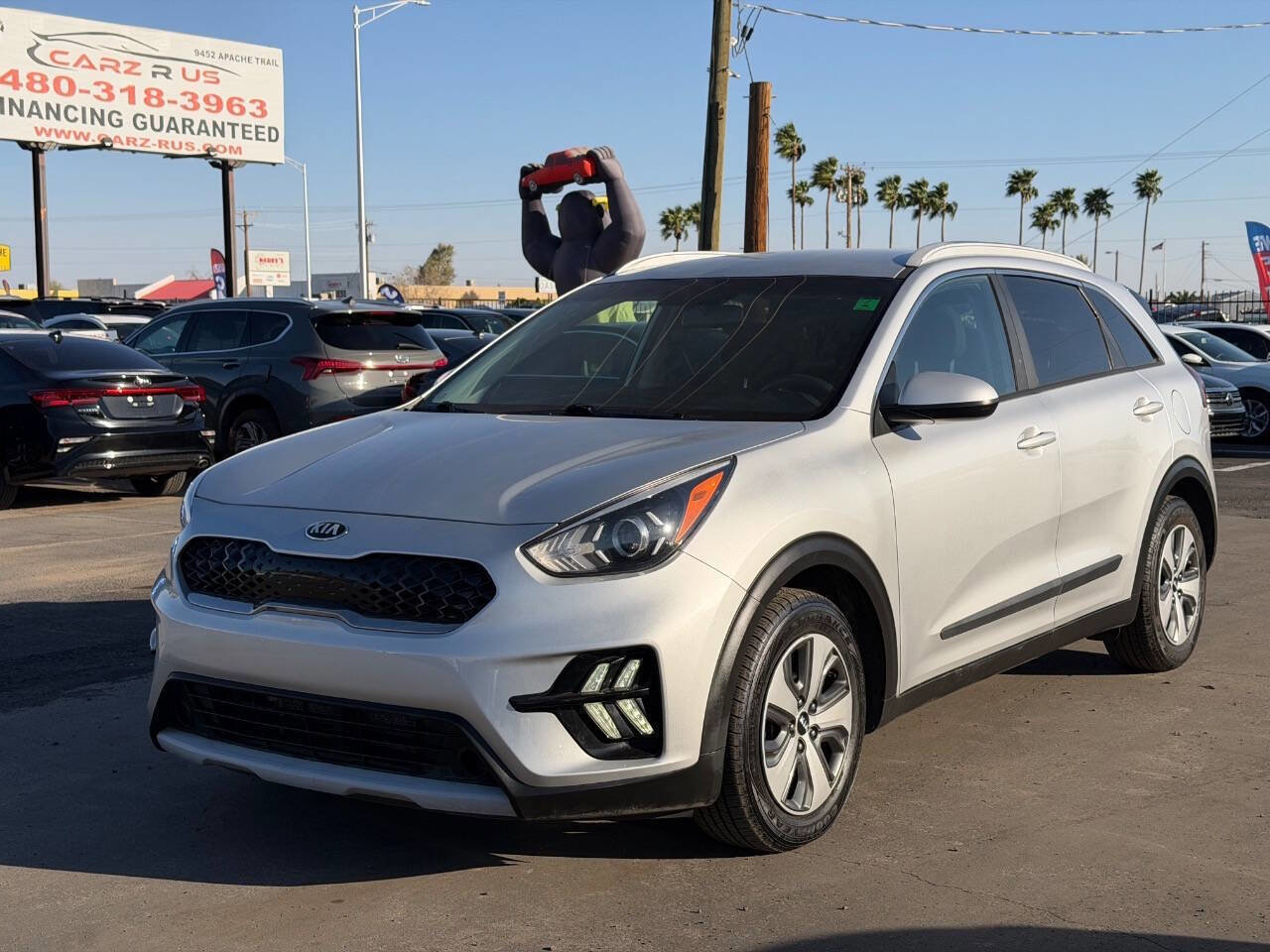 Used 2020 Kia Niro LX image 2
