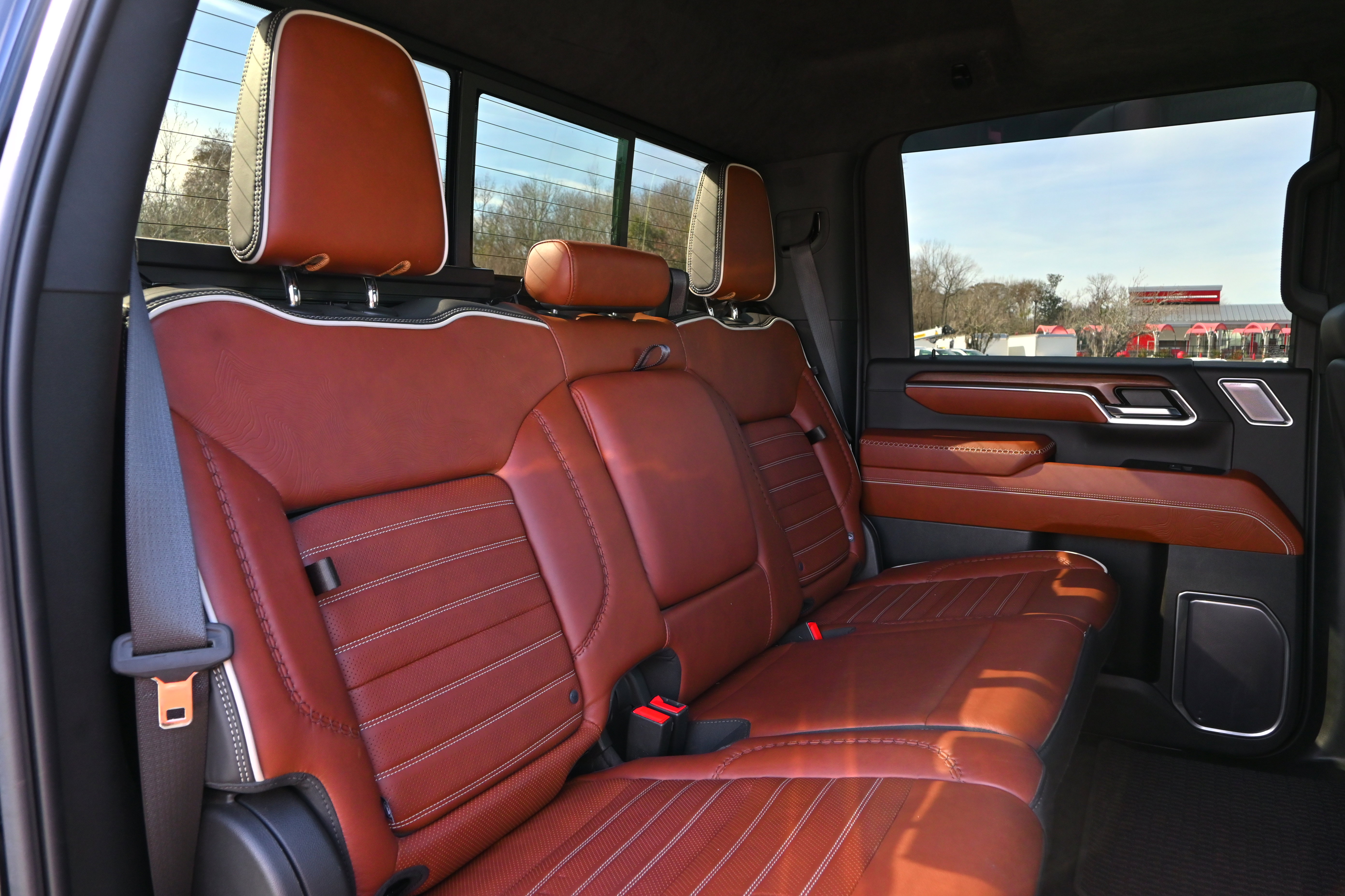 Used 2024 GMC Sierra 3500 Denali Ultimate image 14