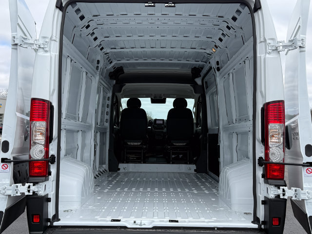 New 2026 RAM ProMaster 2500 FWD image 4