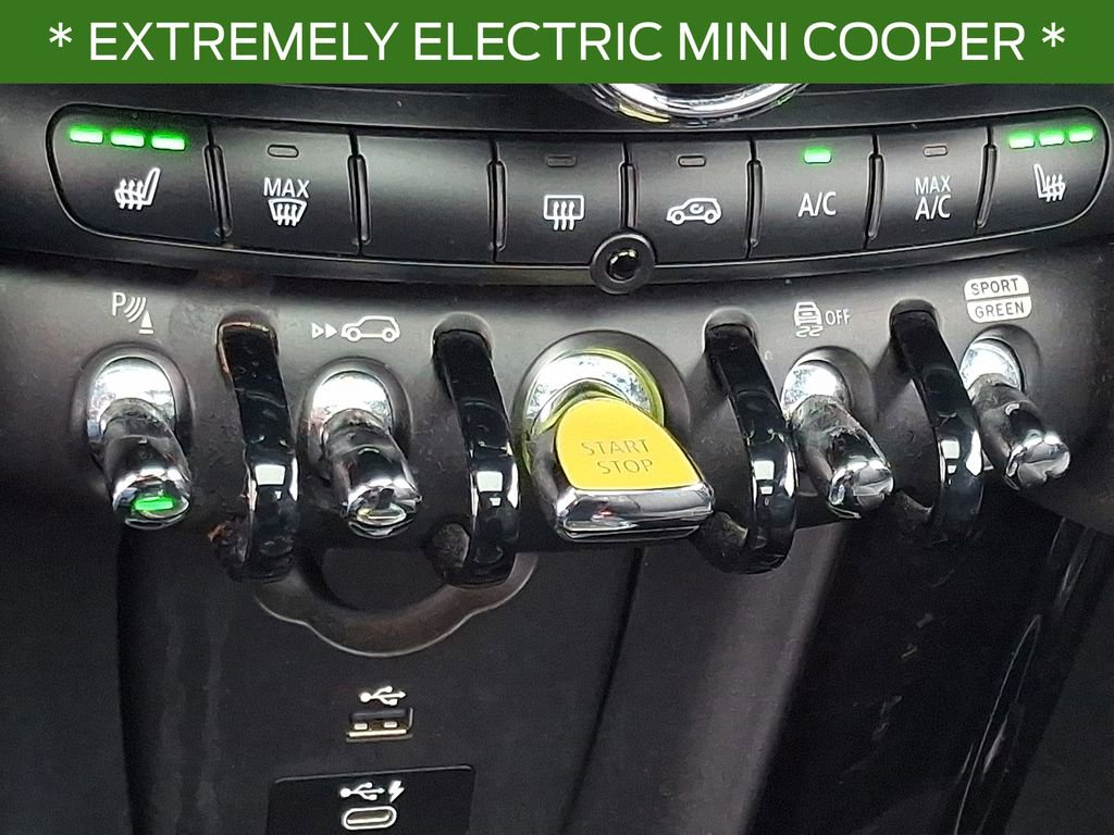 Used 2021 MINI Cooper SE w/ 8.8" Touchscreen Nav Package image 24