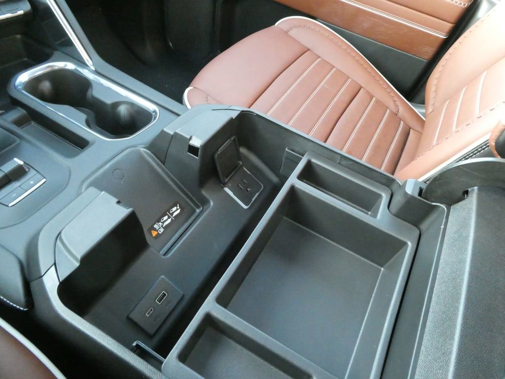 New 2026 GMC Sierra 1500 Denali Ultimate w/ LPO, Black Badging Package image 10