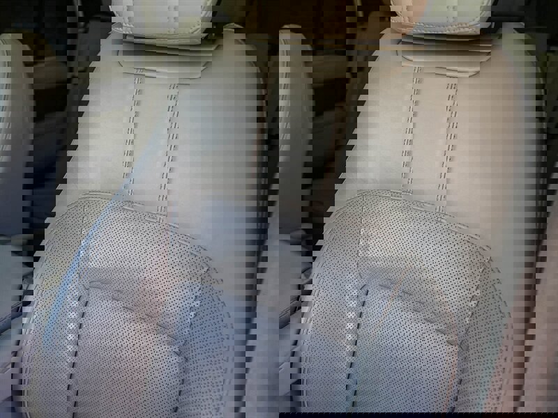 Used 2019 Land Rover Range Rover HSE image 25