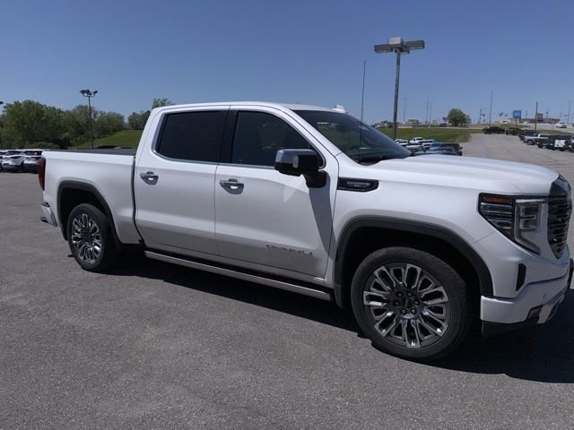 Used 2023 GMC Sierra 1500 Denali Ultimate AWD/4WD image 9