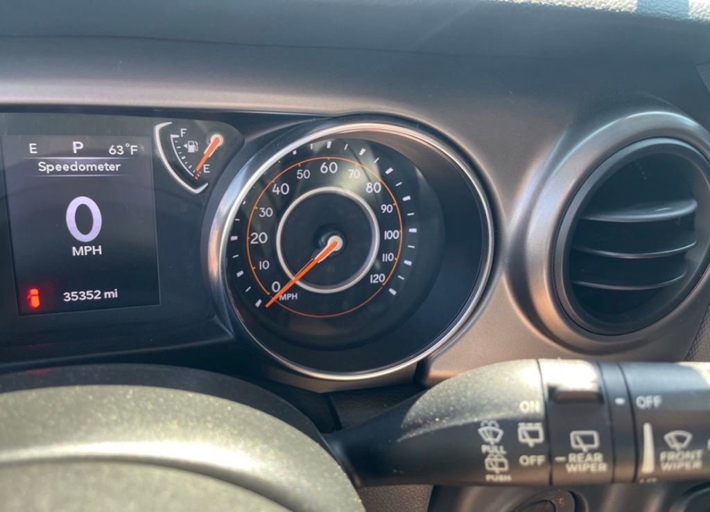 Used 2019 Jeep Wrangler Unlimited Sport image 14